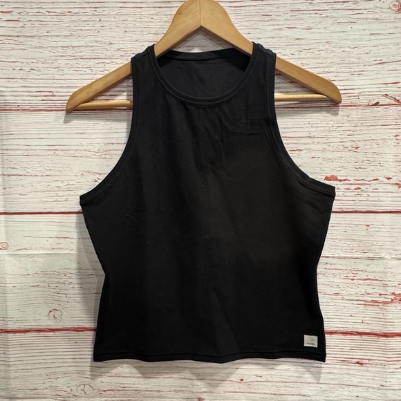 Vuori AllTheFeels Crew Tank in Black Sz M - Picture 2 of 7